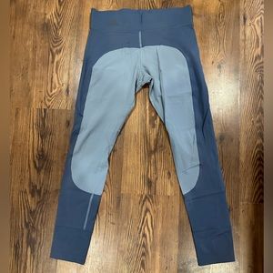 Stella McCartney x Adidas blue leggings. Heel holes at bottom